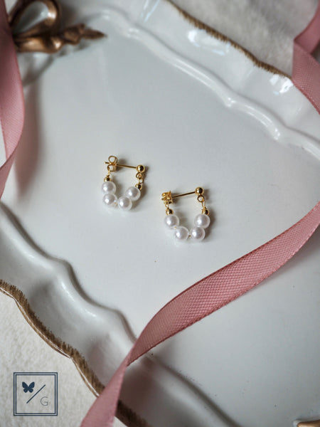 Love Is In The Air - (4) Faux Pearls Loop Earrings