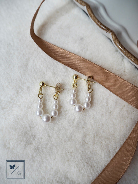 Love Is In The Air - (7) Faux Pearls Loop Earrings