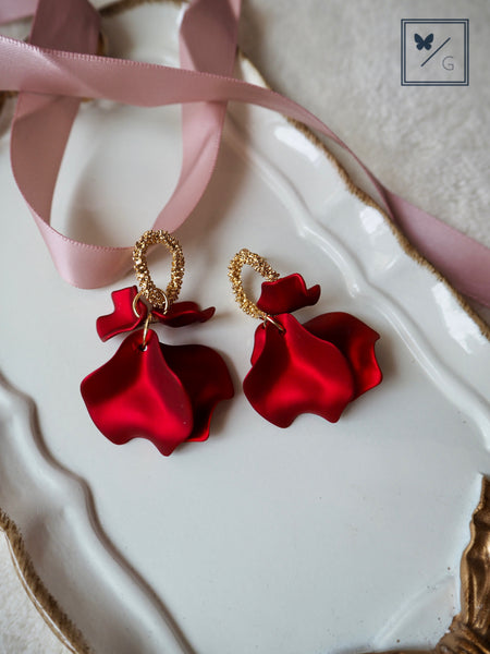 Love Is In The Air - Flower Petals Earrings