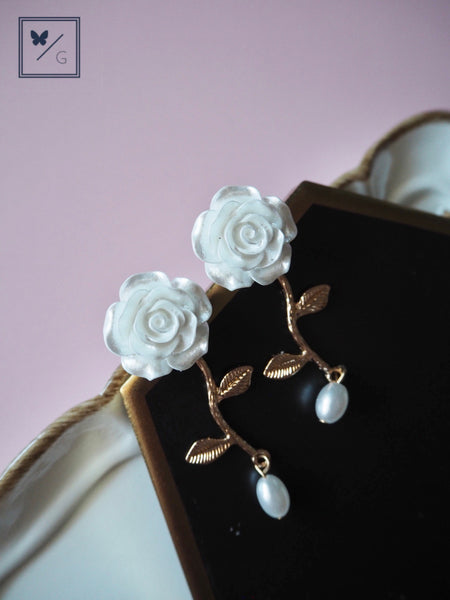 Love Is In The Air - Rose With Faux Pearl Earrings