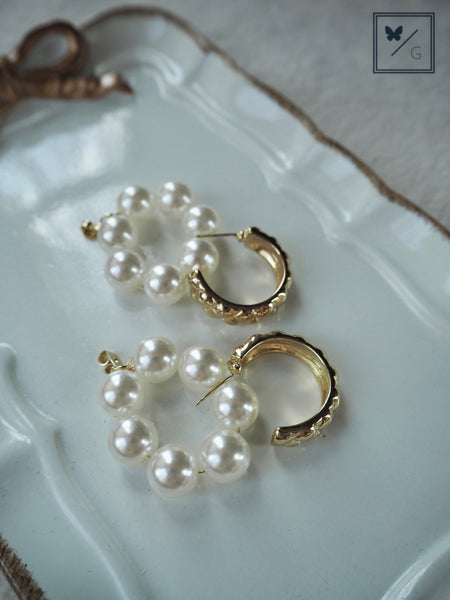 Kacie Retro Faux Pearls Golden Earrings