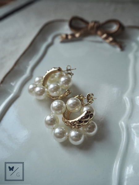 Kacie Retro Faux Pearls Golden Earrings