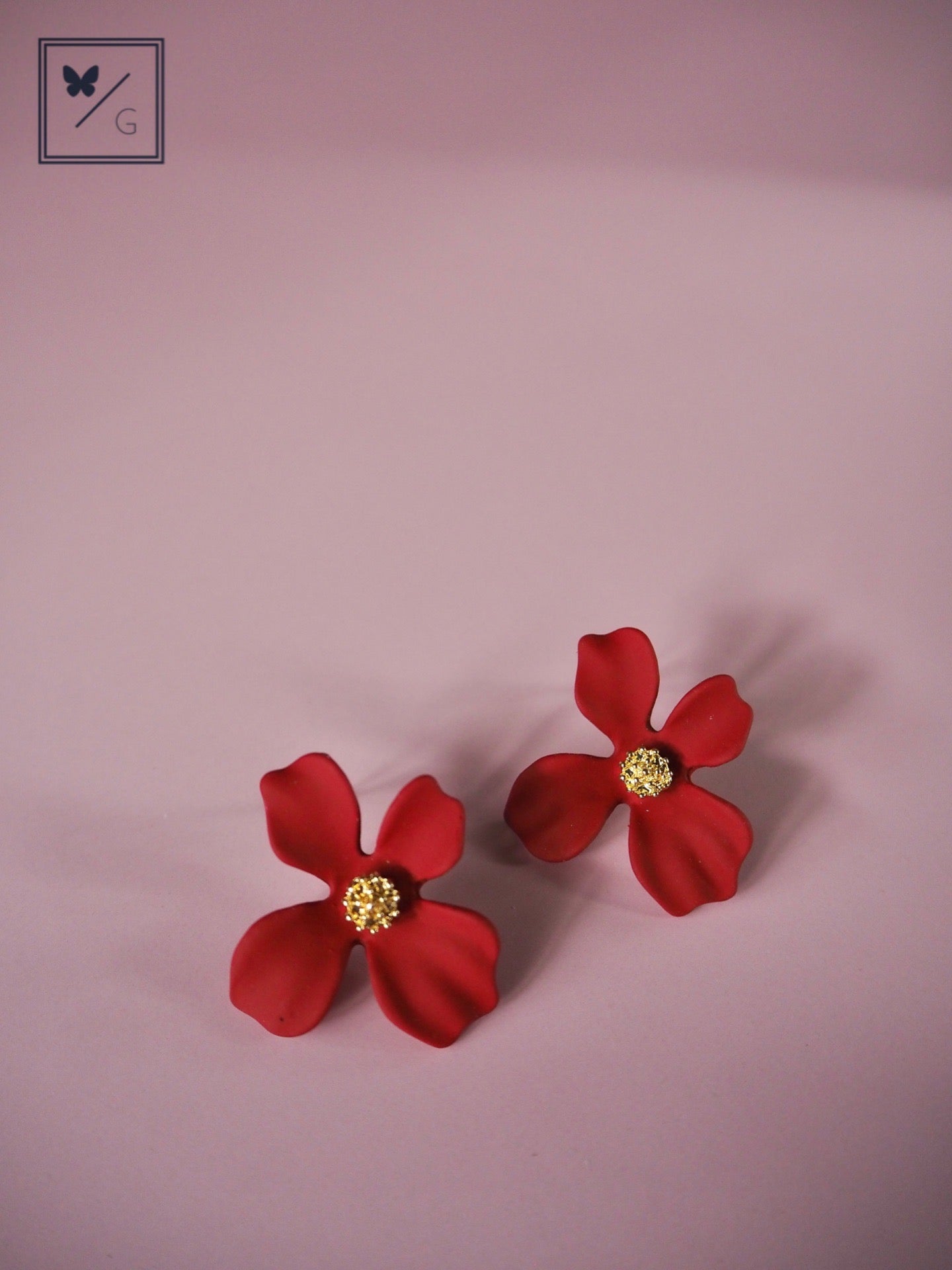 Gaby Flower Stud Earrings