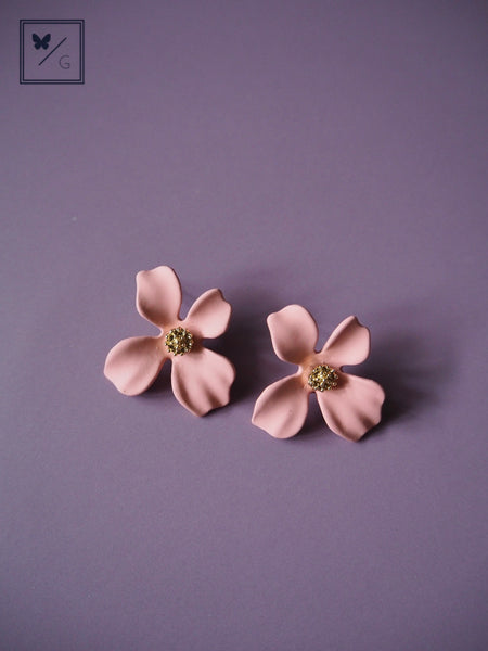 Gaby Flower Stud Earrings