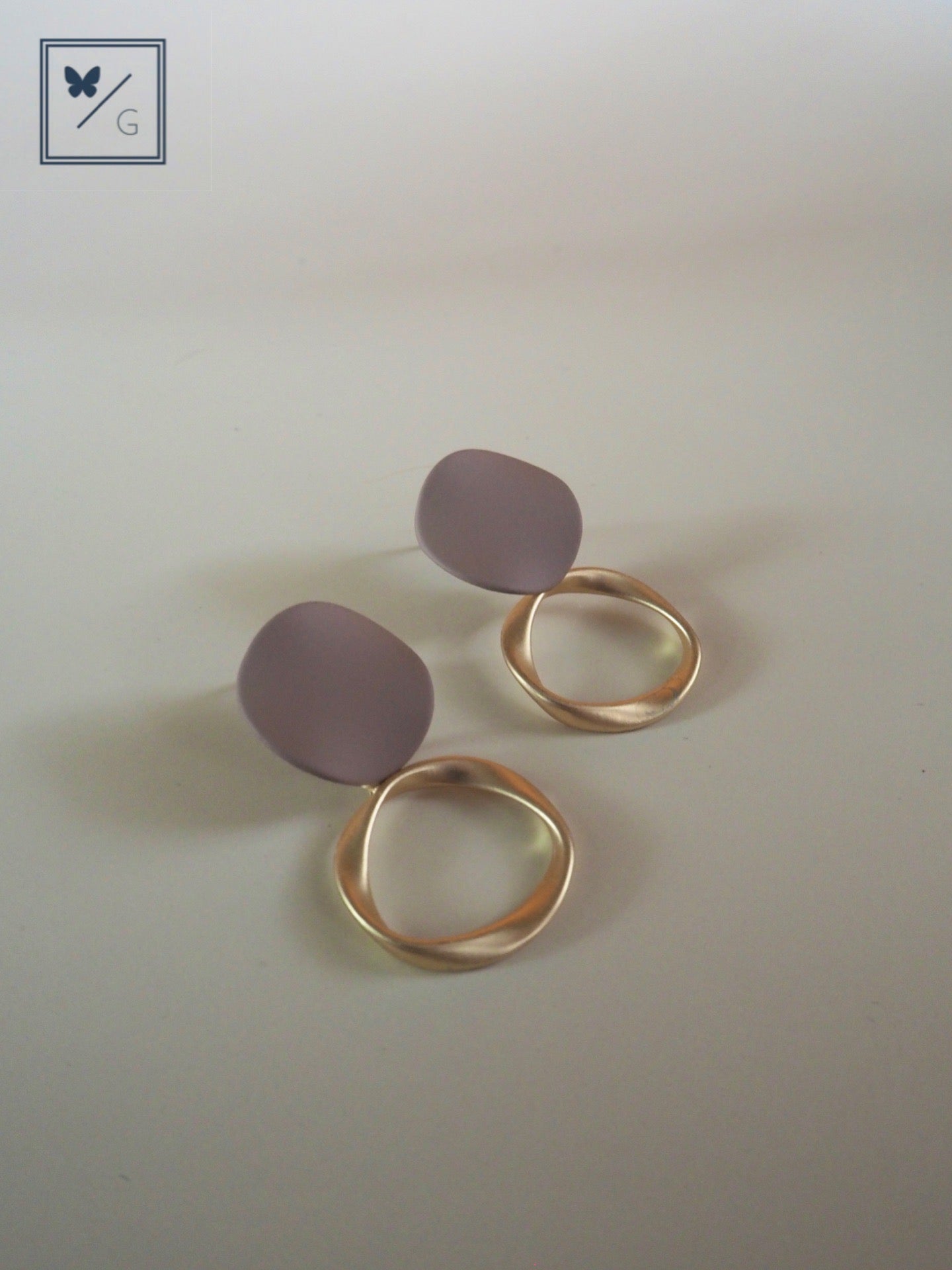 Blaire Matte-Round Earrings